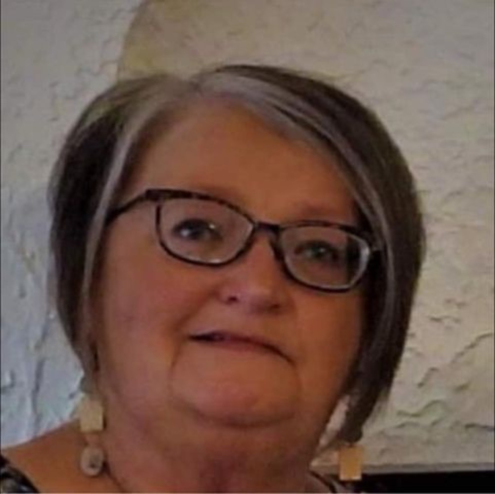 Meet your Posher, Kay